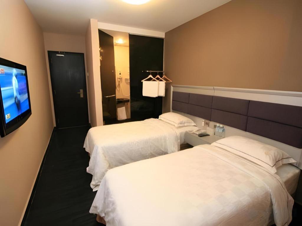 Artz Hotel Johor Bahru Buitenkant foto