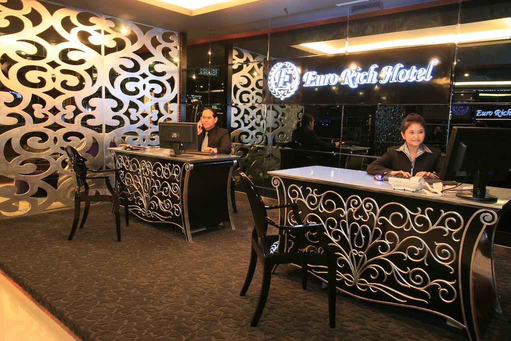Artz Hotel Johor Bahru Buitenkant foto