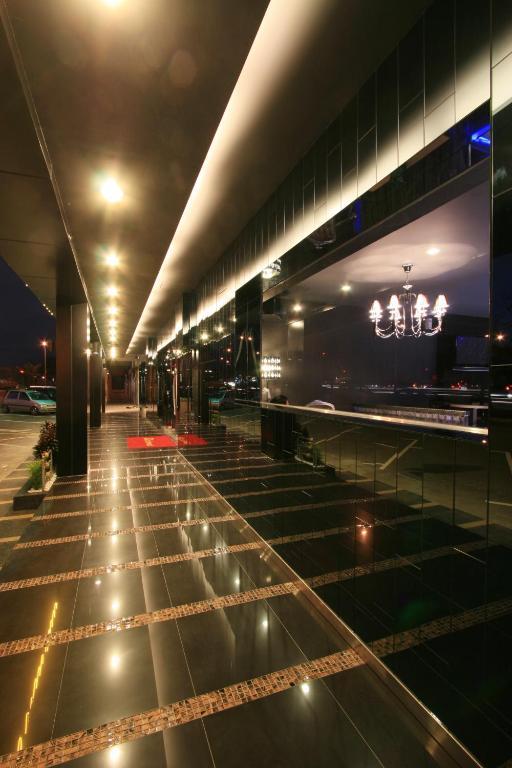 Artz Hotel Johor Bahru Buitenkant foto