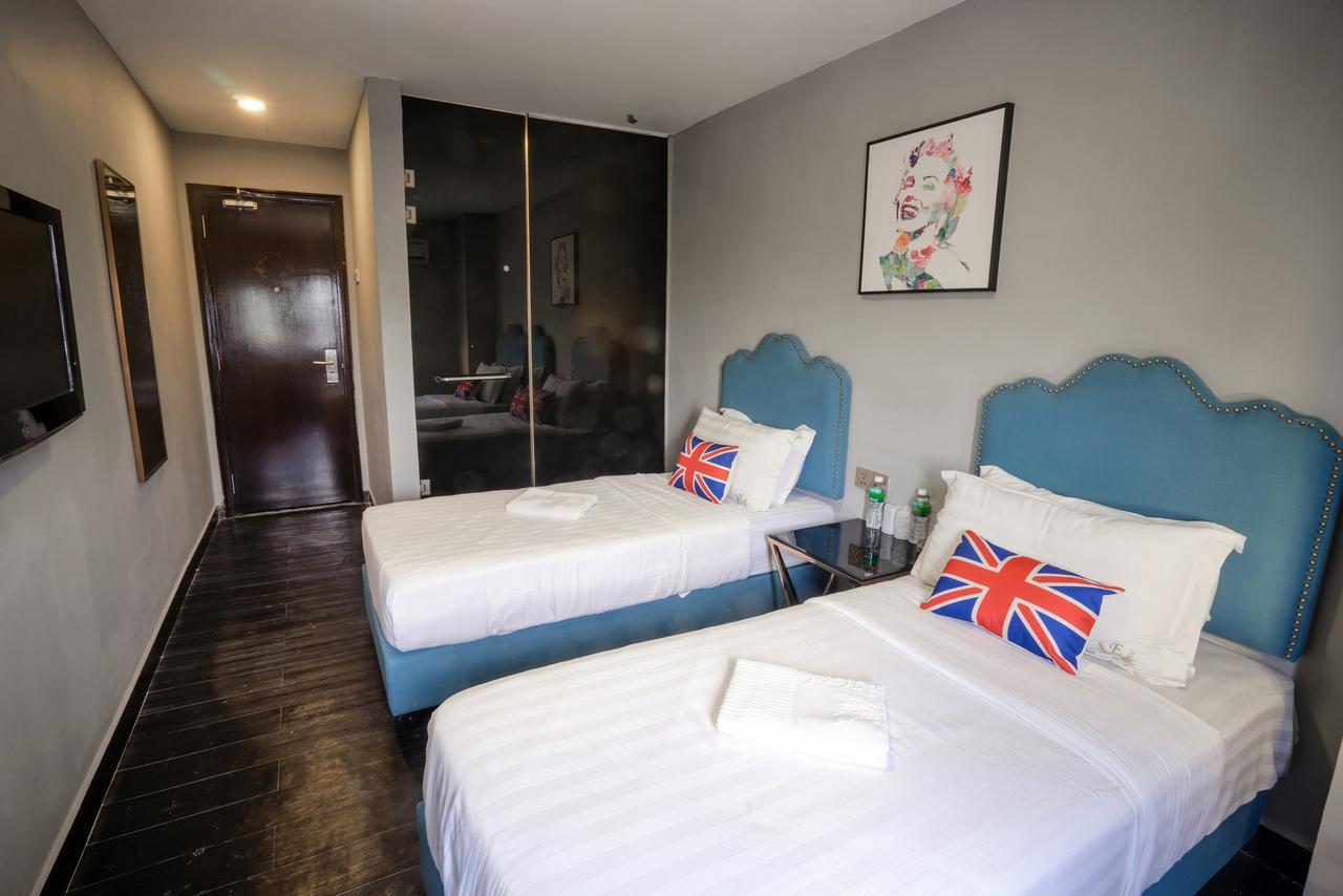 Artz Hotel Johor Bahru Buitenkant foto